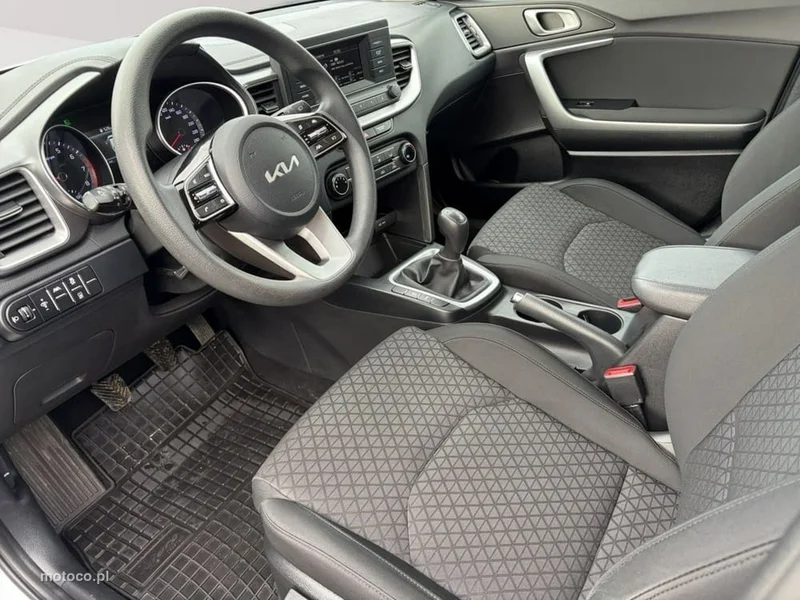 Kia Cee'd 7