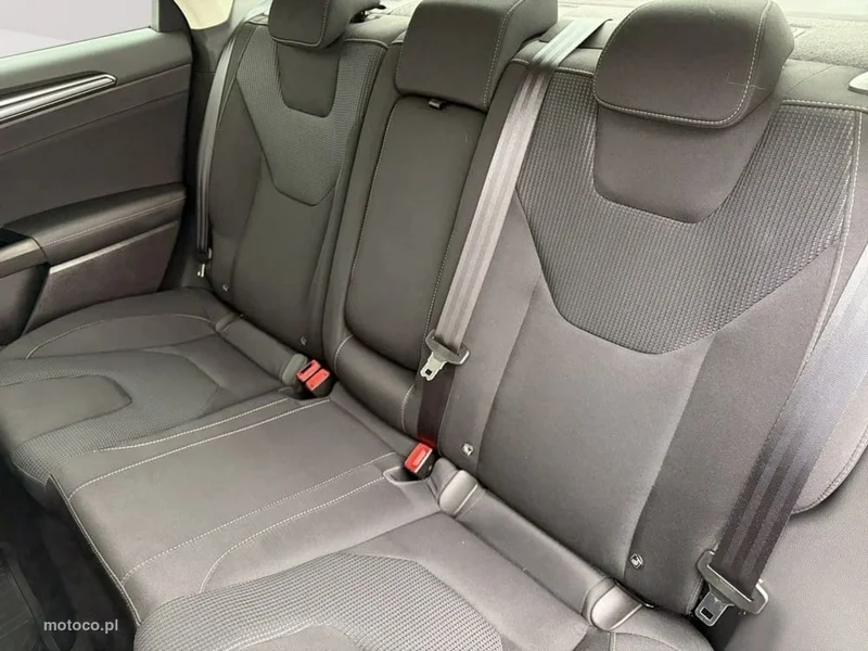 Ford Mondeo V 22