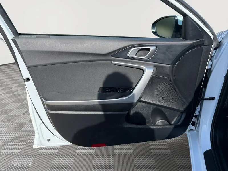 Kia Cee'd 10