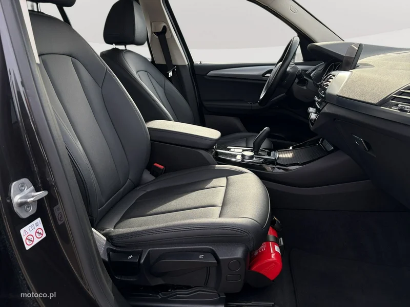 BMW X3 G01 28