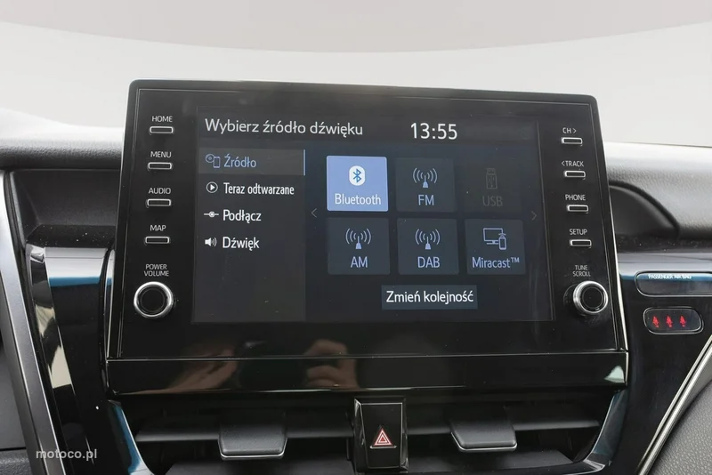 Toyota Camry XV70 18