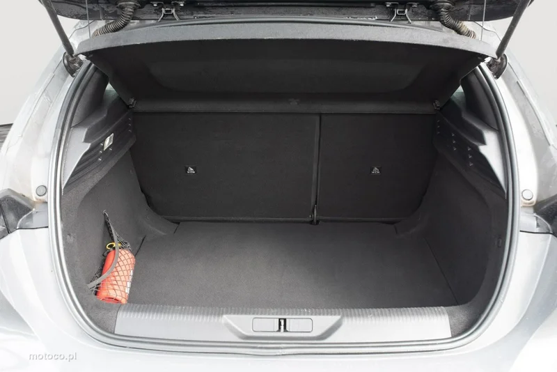 Peugeot 308 24