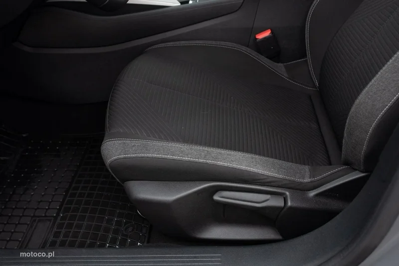 Peugeot 308 9