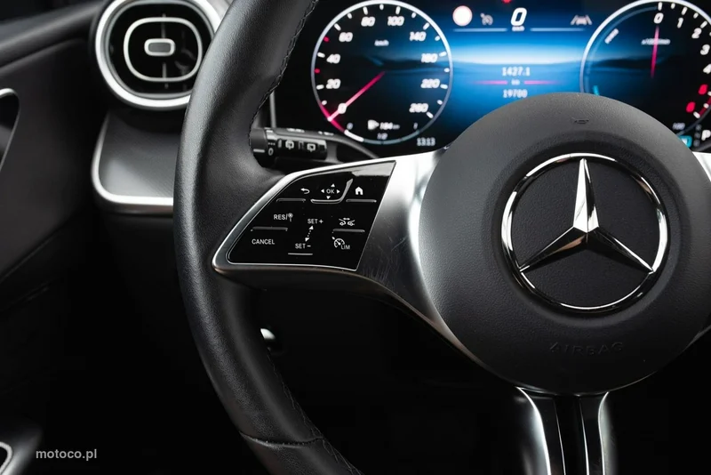 Mercedes-Benz GLC X254 300 12