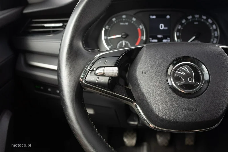 Skoda Octavia IV 12