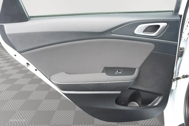 Kia Cee'd 14