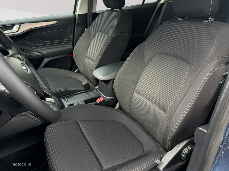 Ford Focus IV 13