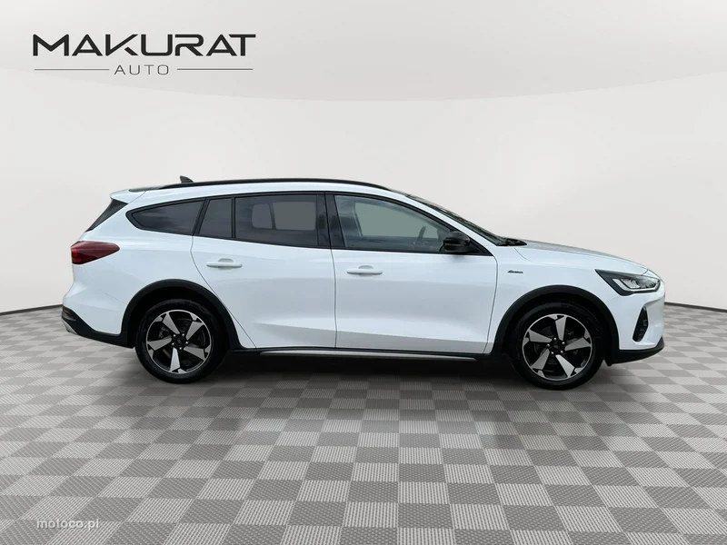 Ford Focus IV 8