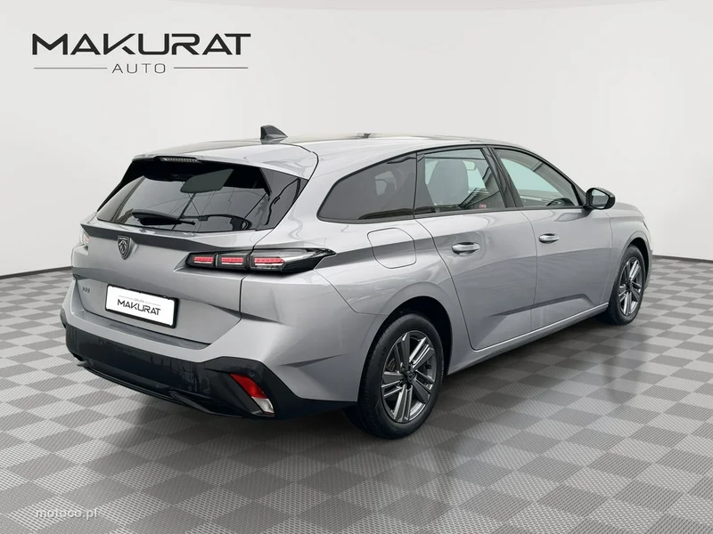 Peugeot 308 4
