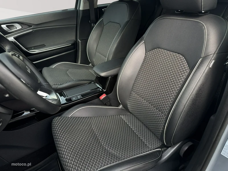 Kia XCeed 13