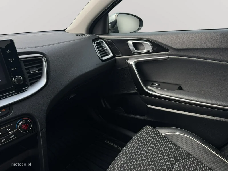 Kia XCeed 24