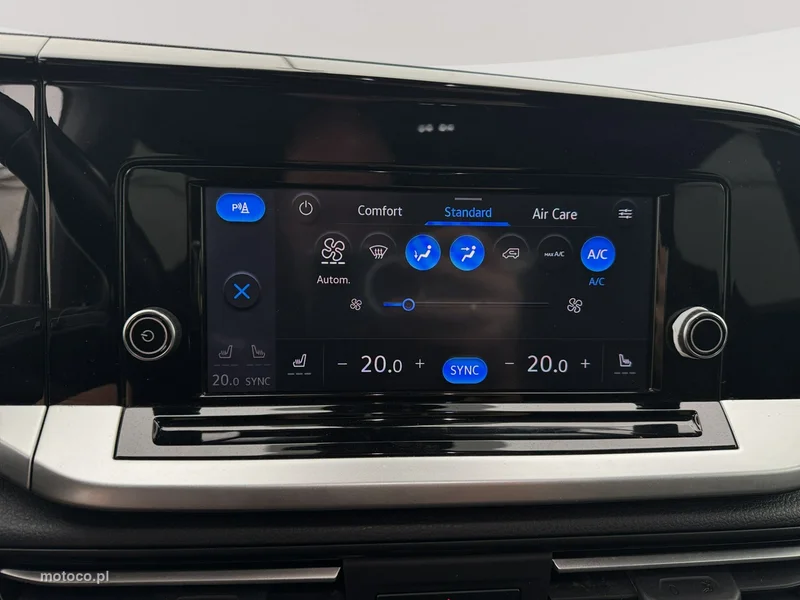 Ford Tourneo Connect 19