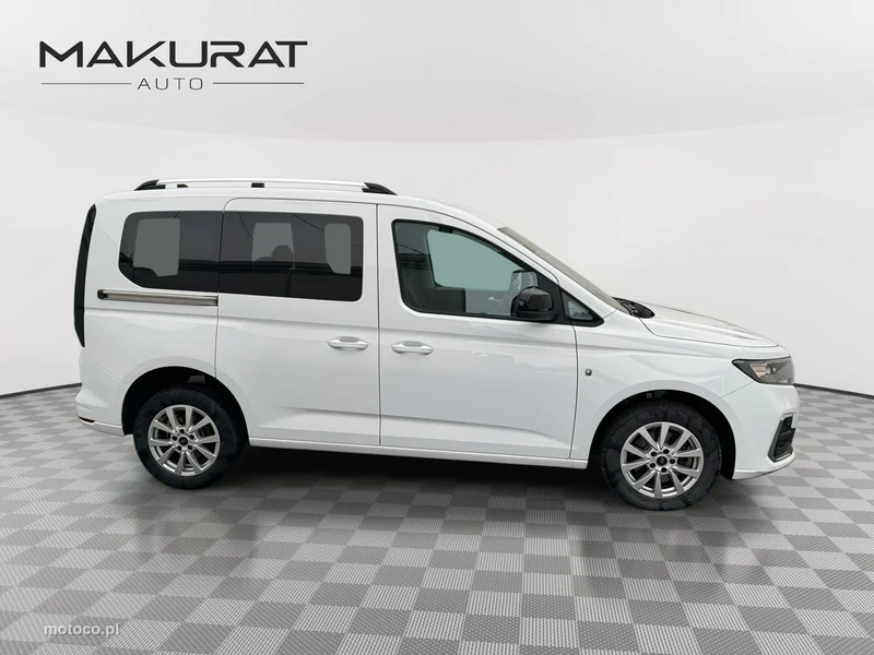 Ford Tourneo Connect 8