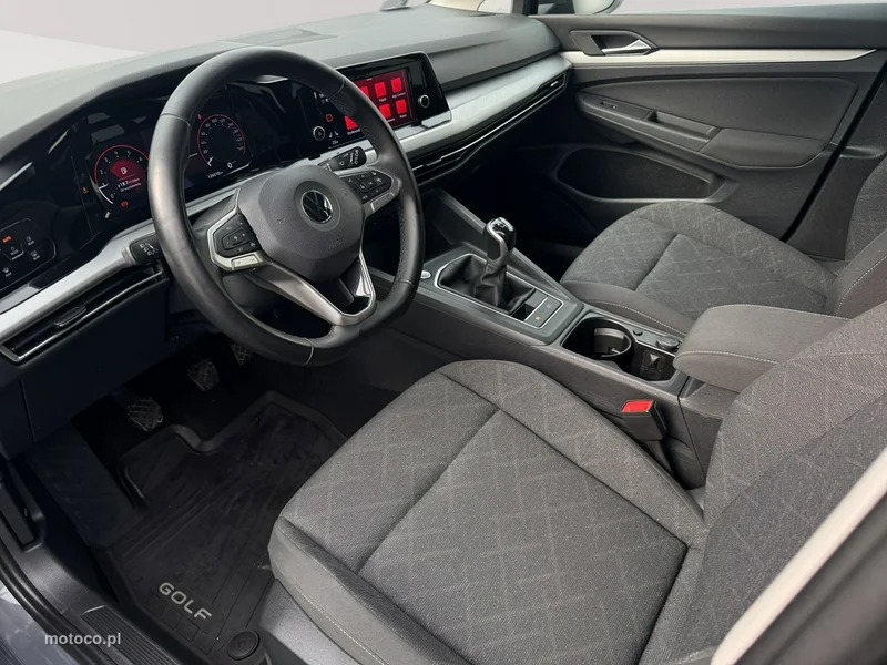 Volkswagen Golf VIII 7