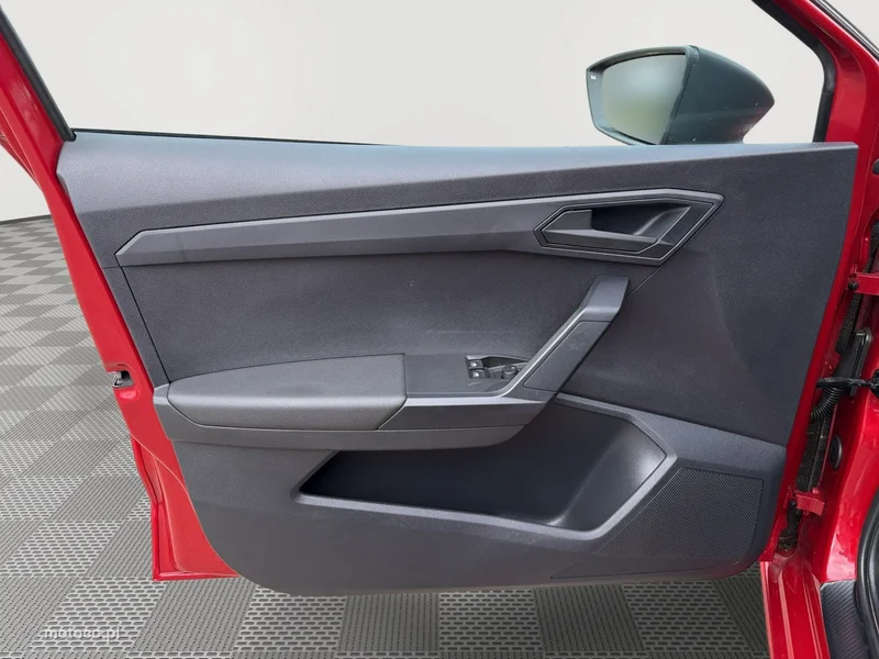 Seat Ibiza 10