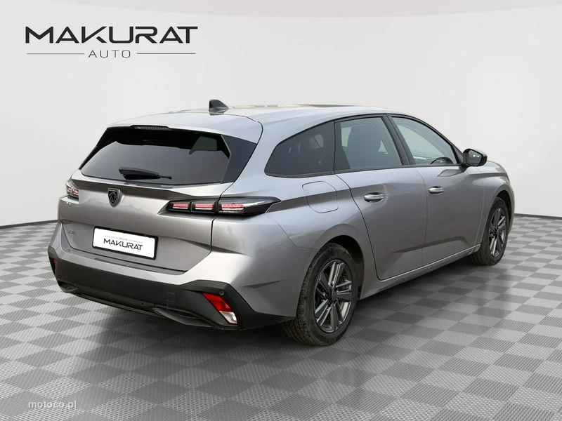 Peugeot 308 4