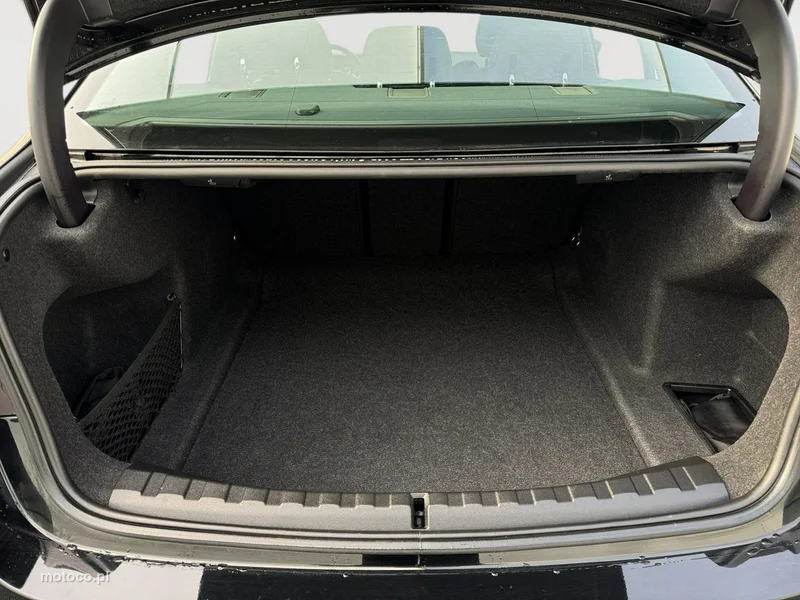 BMW Seria 3 G20 318 28