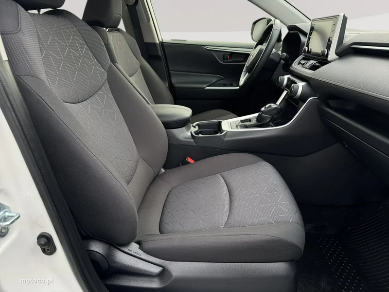 Toyota RAV 4 XA50 24