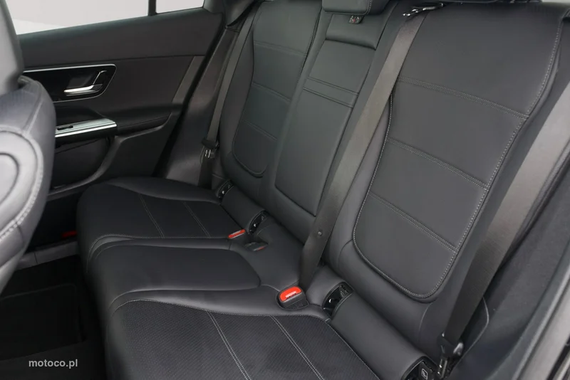 Mercedes-Benz GLC X254 300 26