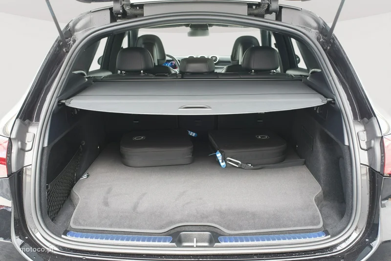 Mercedes-Benz GLC X254 300 8
