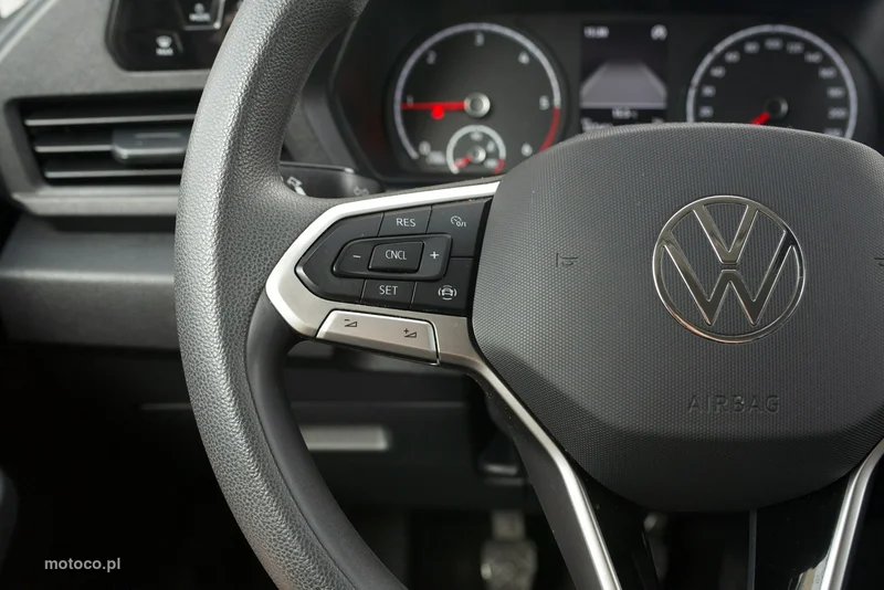 Volkswagen Caddy V 12