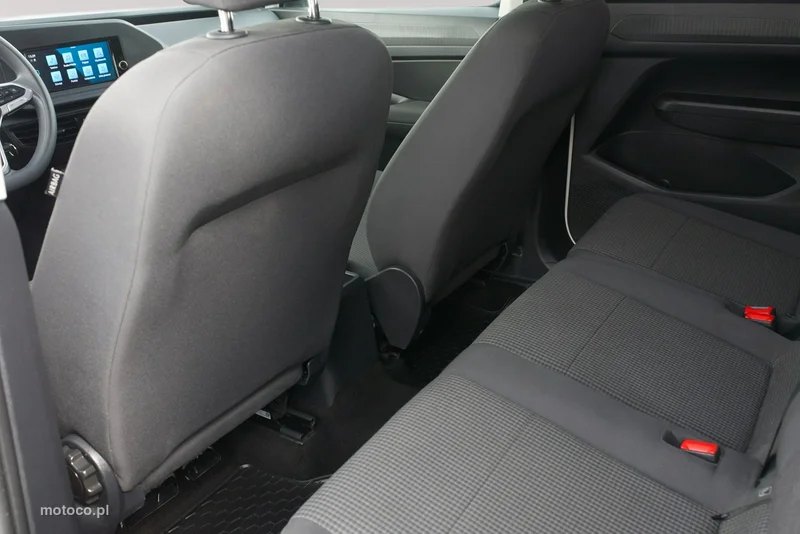 Volkswagen Caddy V 18