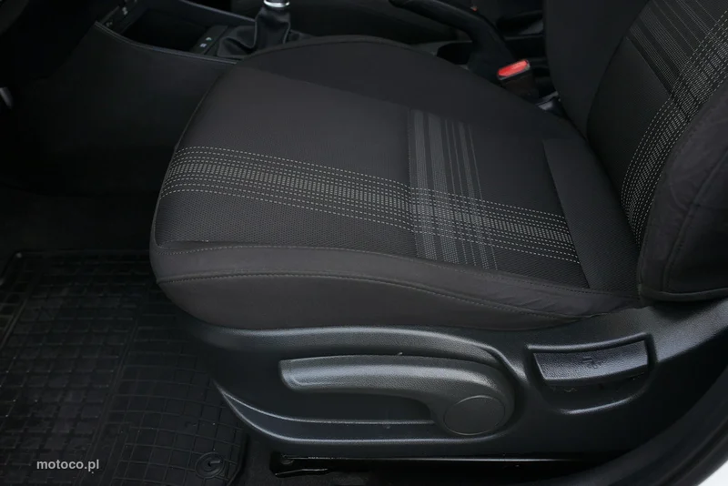 Hyundai i20 9