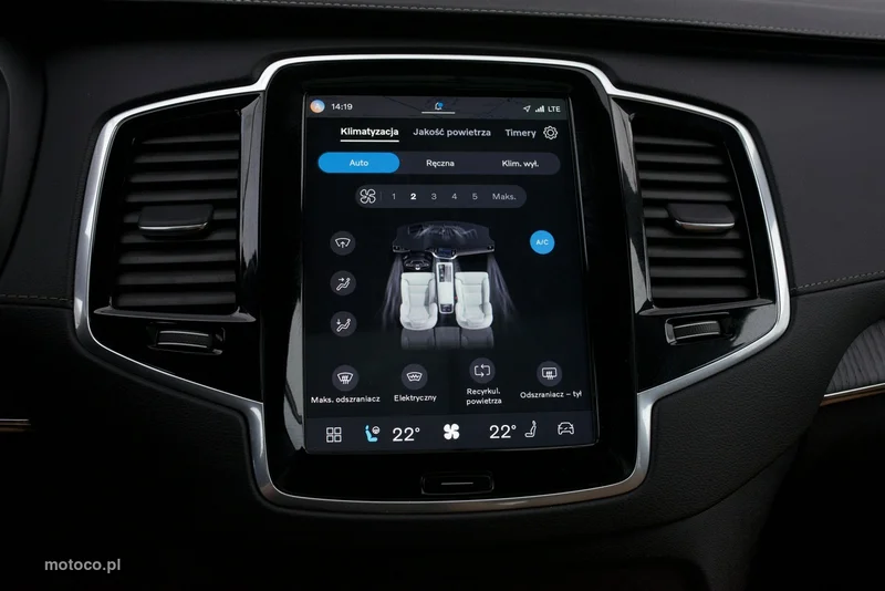 Volvo XC 90 17