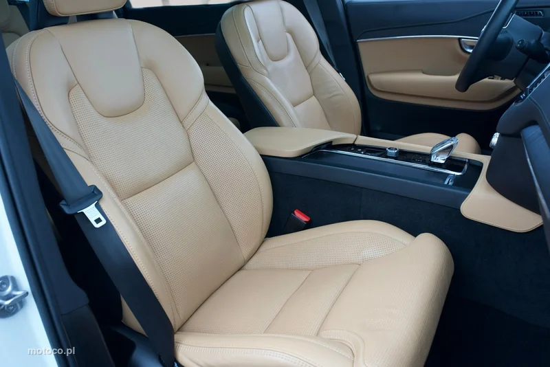 Volvo XC 90 31