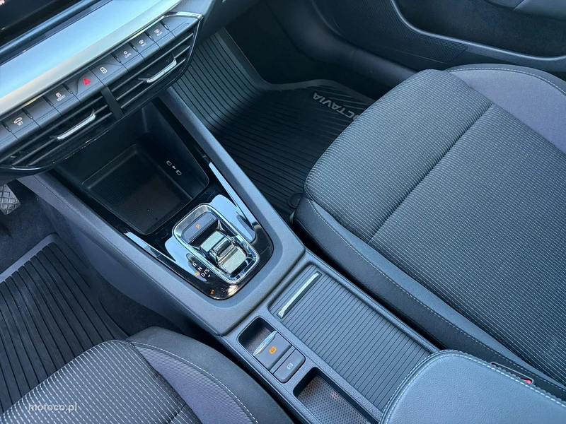 Skoda Octavia IV 19