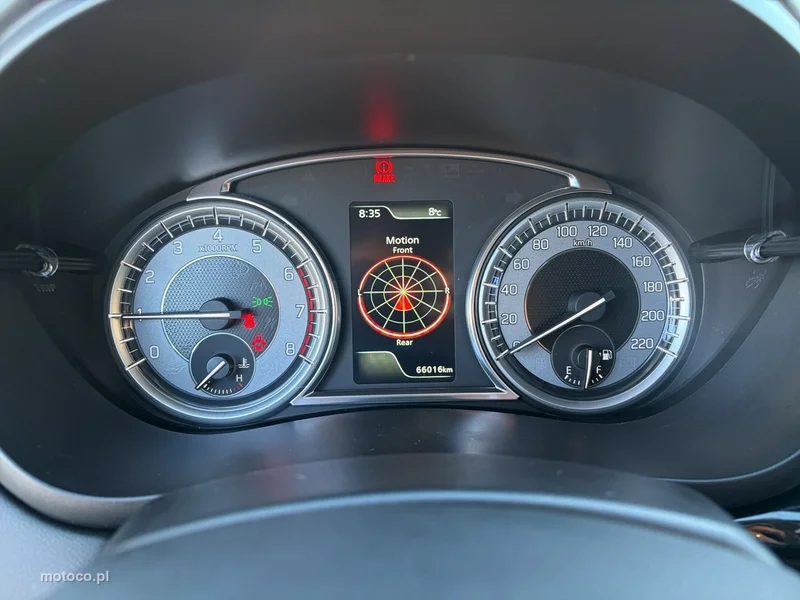 Suzuki S-Cross 14
