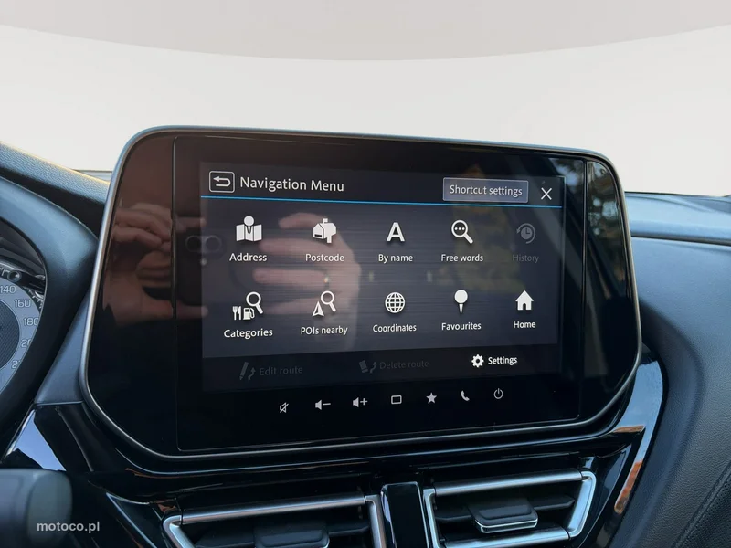 Suzuki S-Cross 18