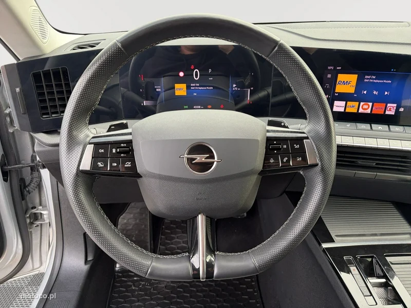 Opel Astra L 14