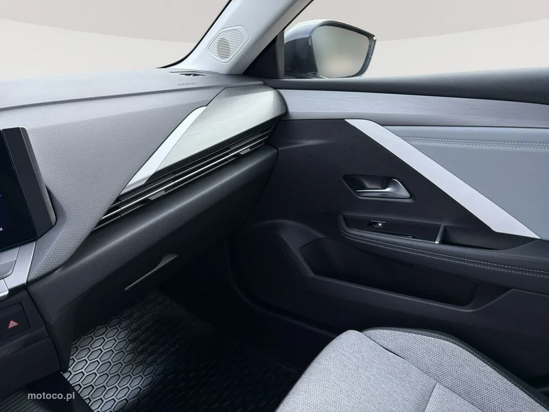 Opel Astra L 23