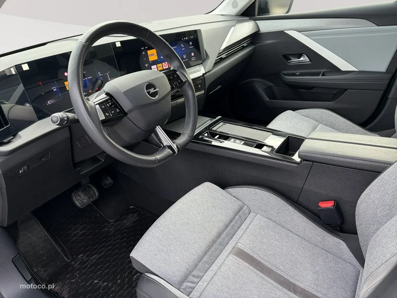 Opel Astra L 7