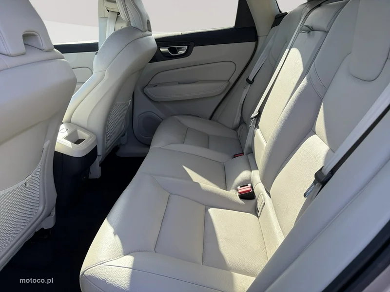 Volvo XC 60 22