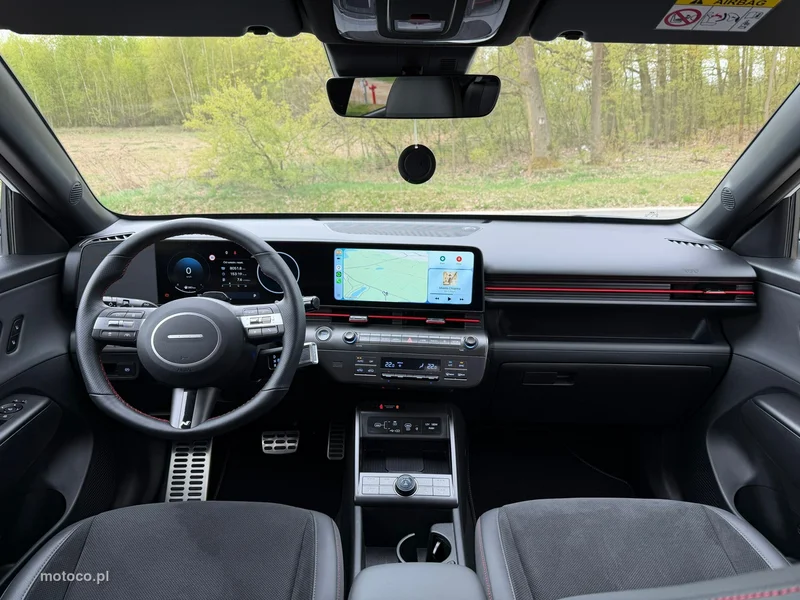 Hyundai KONA 13