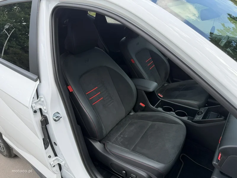 Hyundai KONA 10