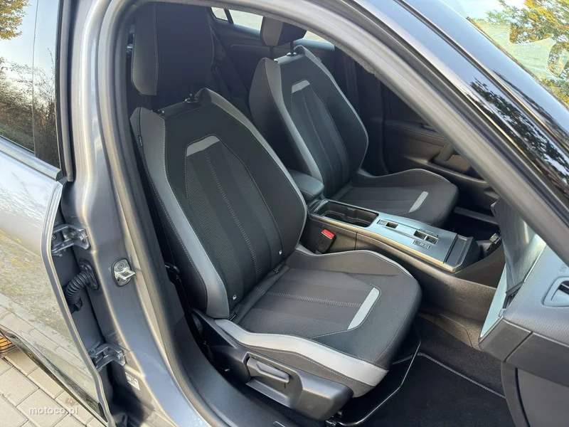 Opel Mokka B 12