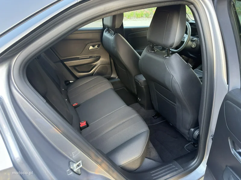 Opel Mokka B 10
