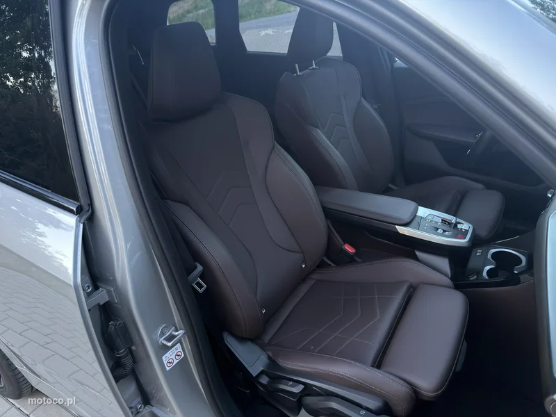 BMW X1 U11 10