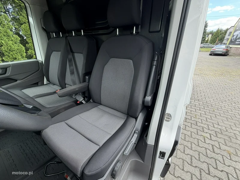 Volkswagen Crafter 12