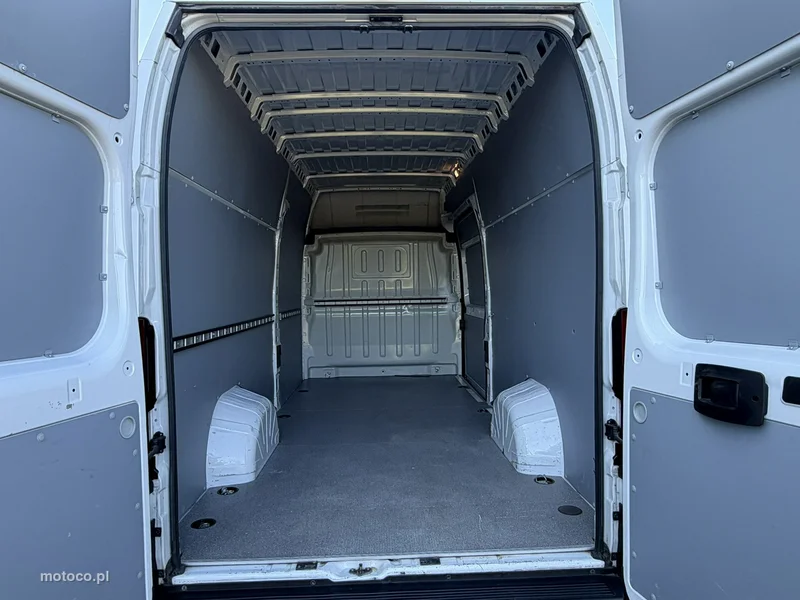 Opel Movano 9