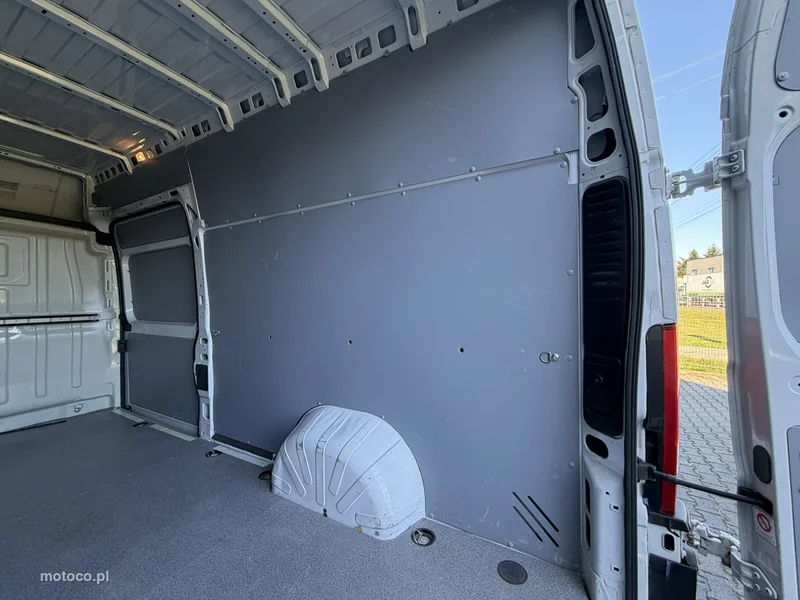 Opel Movano 11