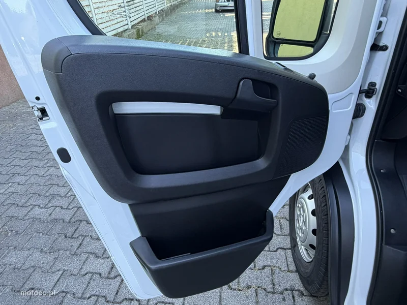 Opel Movano 22
