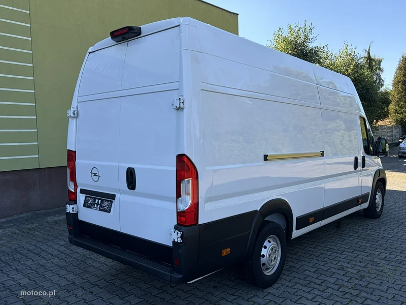 Opel Movano 4