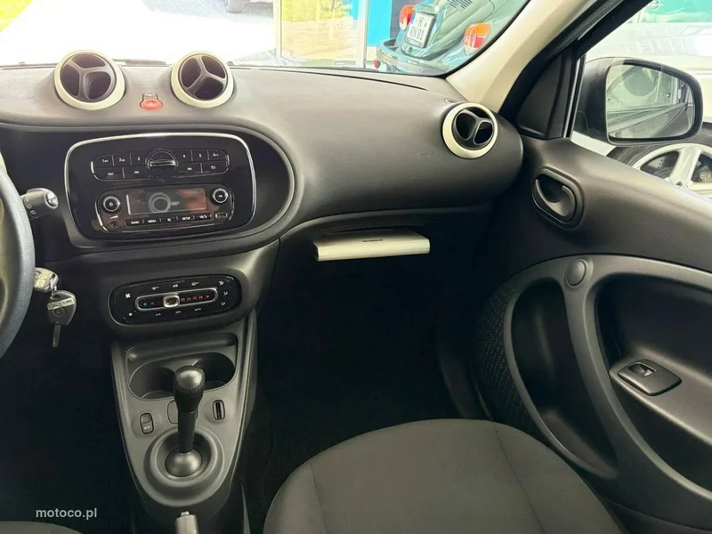 Smart ForFour 32