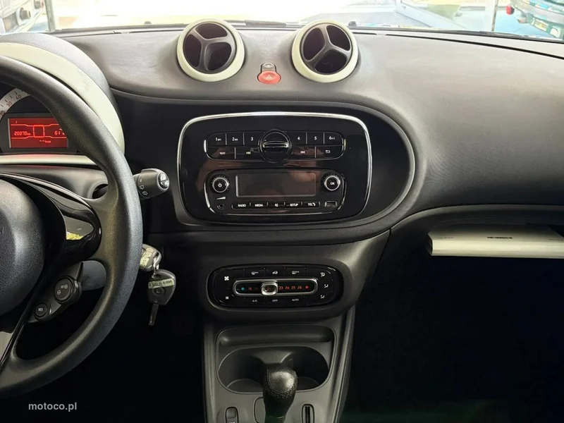 Smart ForFour 33