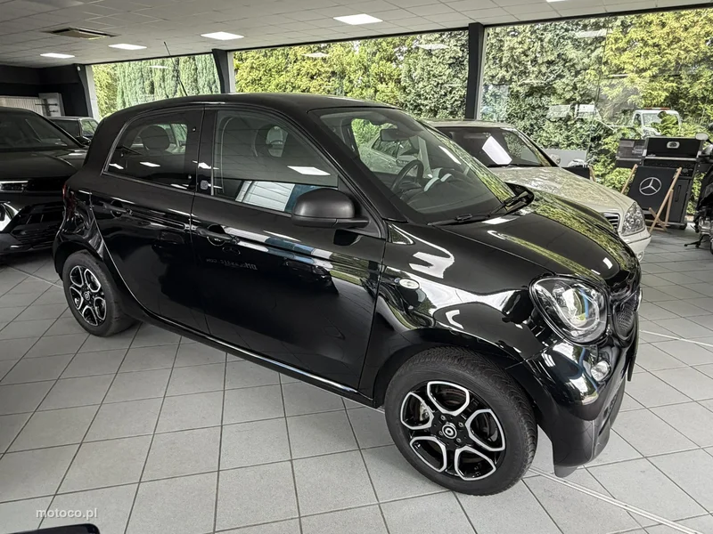 Smart ForFour 3