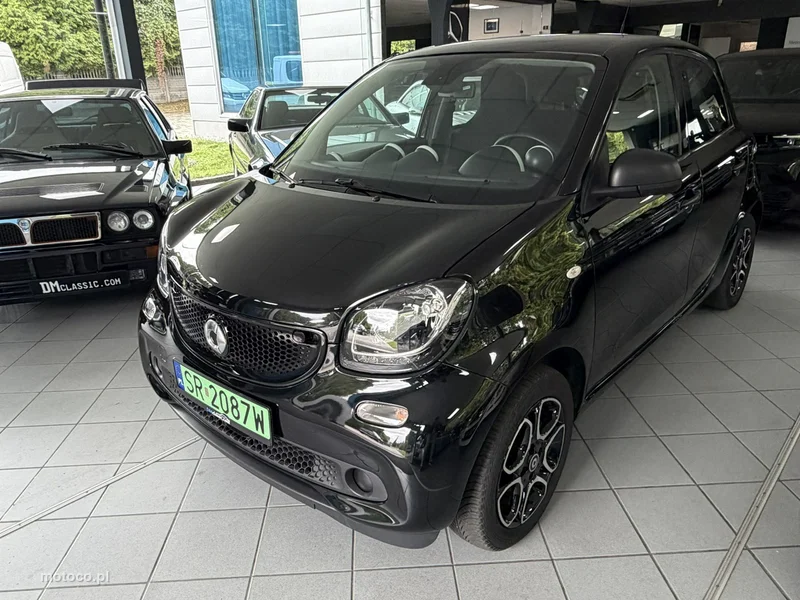 Smart ForFour 4